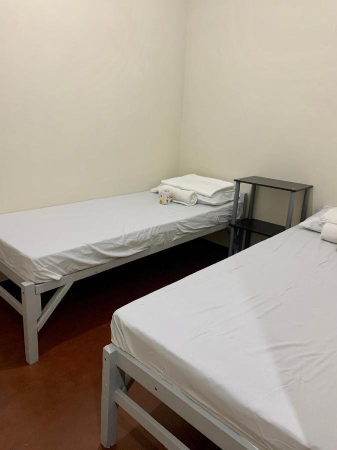 Mybed Dormitory Cebu Exteriör bild