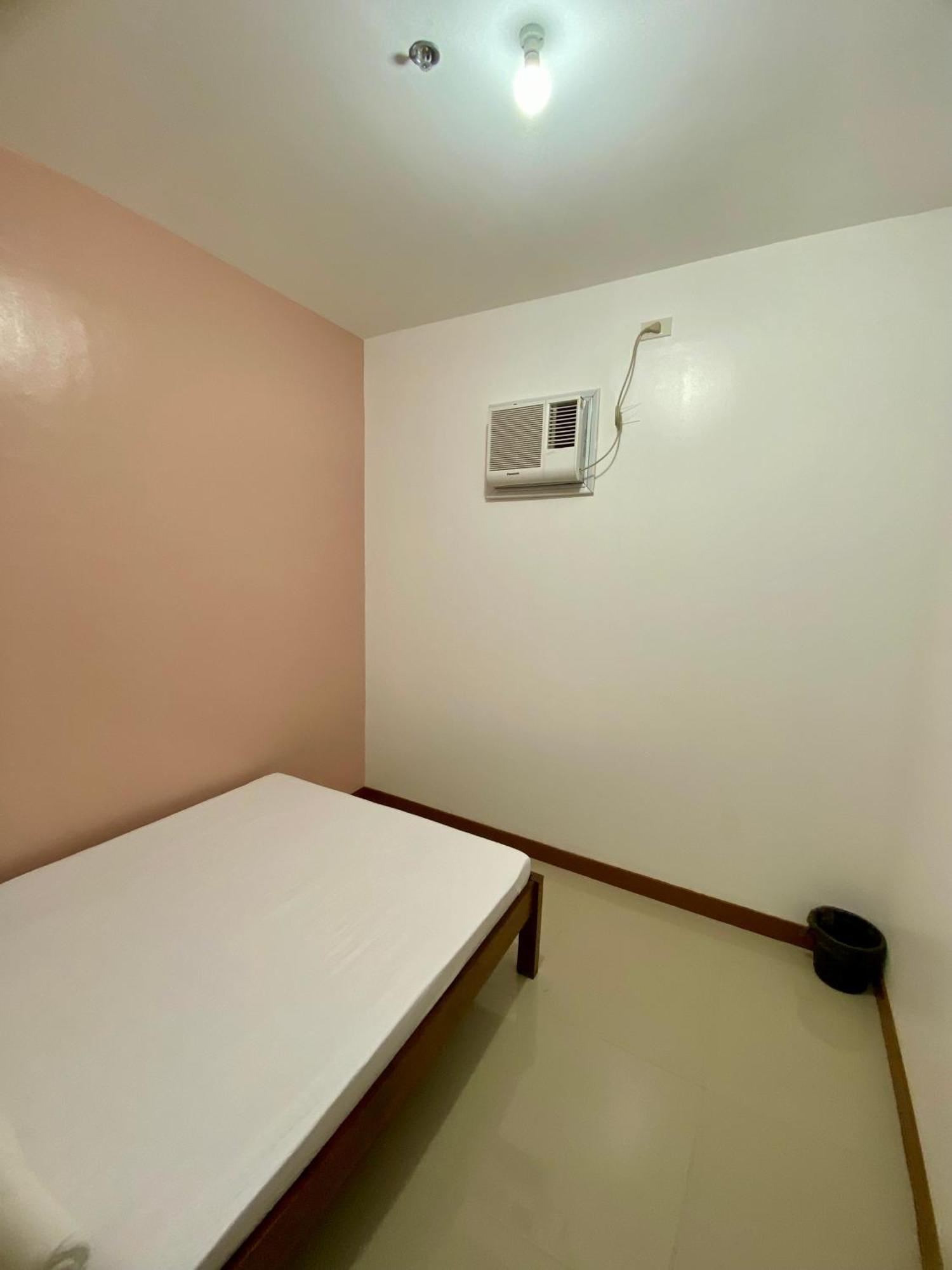 Mybed Dormitory Cebu Exteriör bild